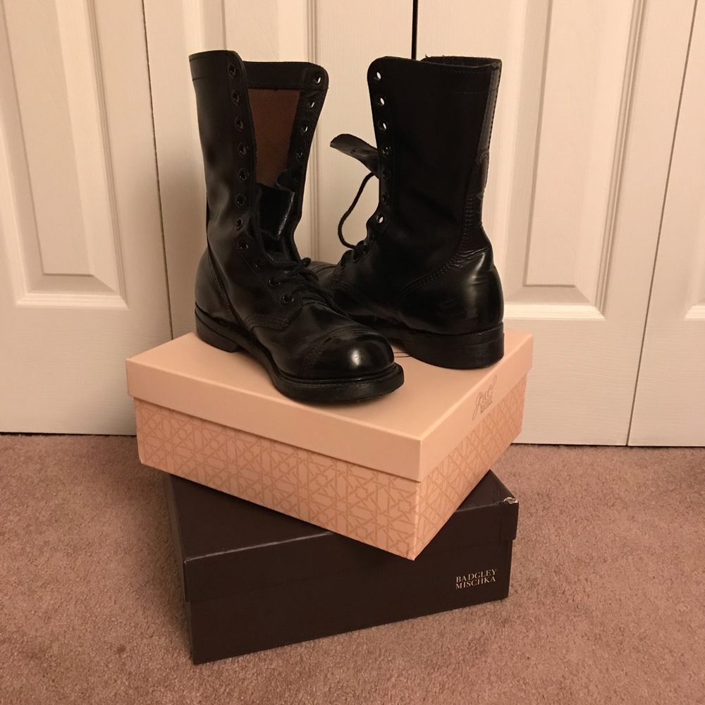 Boots - Picture 3 of 8
